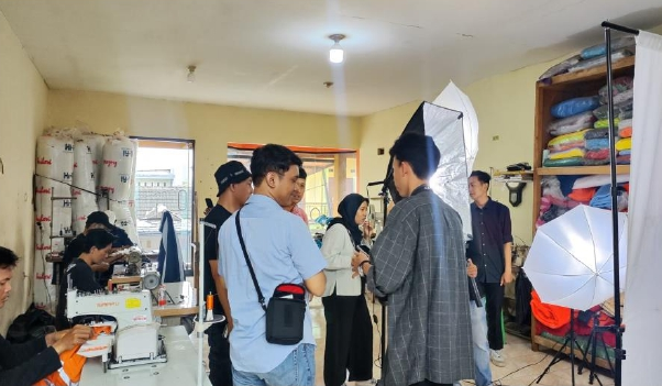 DGFHSDWERADXDFXCCVBN